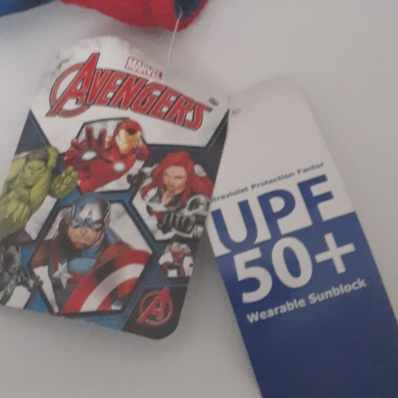 Marvel Avengers Boys swim trunks size:4 - Picture 4 of 4